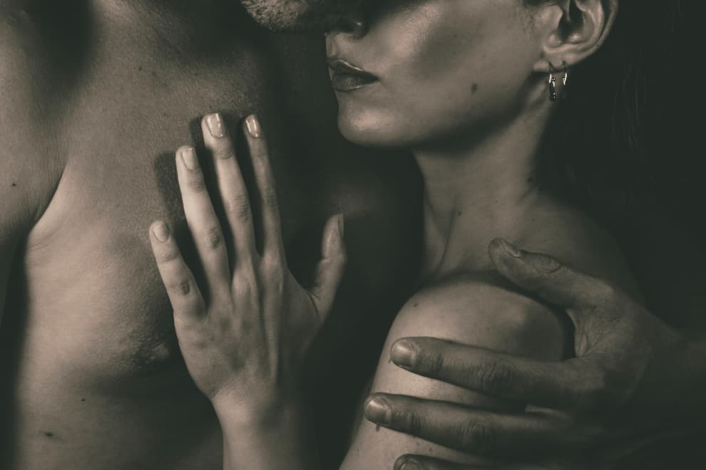 Couples Massage Leading to Deeper Intimacy - LUX Tantric